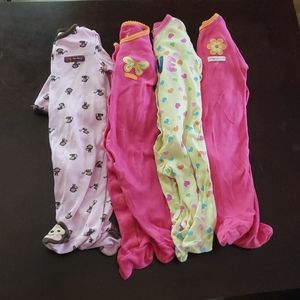 4 pairs of 6mo pjs